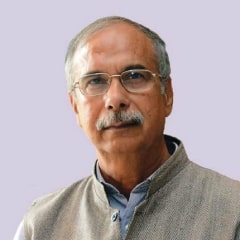 Dr. Dinesh Tyagi portrait